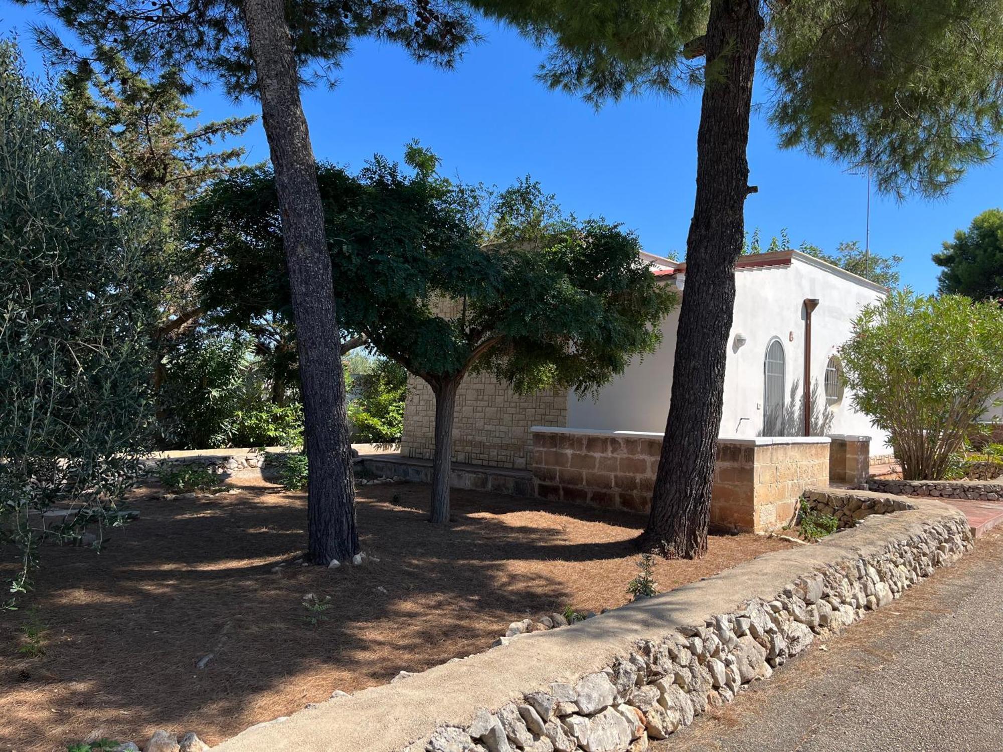 Casette Masseria La Camardia Sava Esterno foto