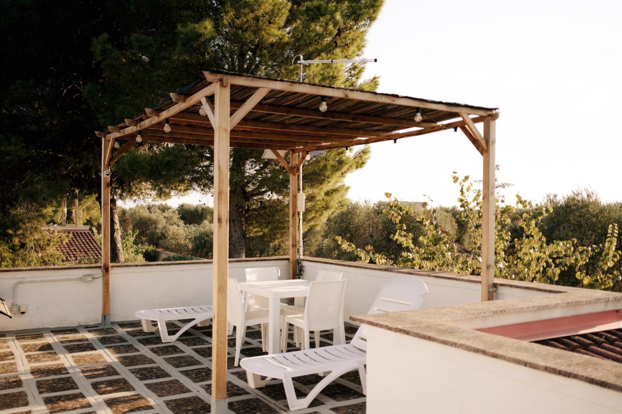 Casette Masseria La Camardia Sava Esterno foto