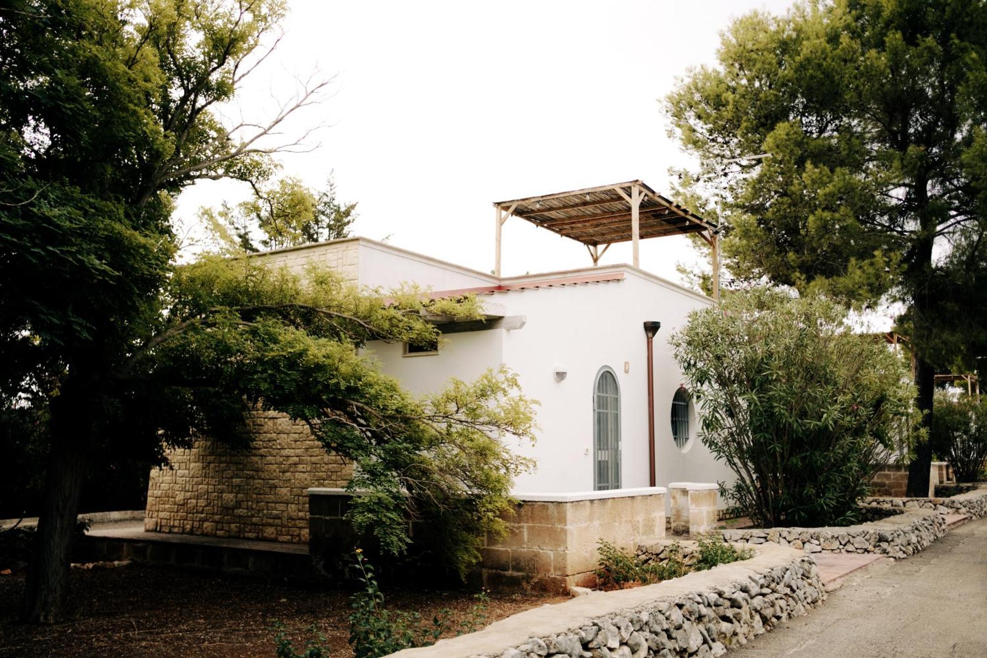 Casette Masseria La Camardia Sava Esterno foto